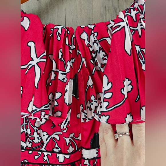 Self-Portrait Off Shoulder Pleated Floral Mini Dress Size 4 - Picture 12 of 13